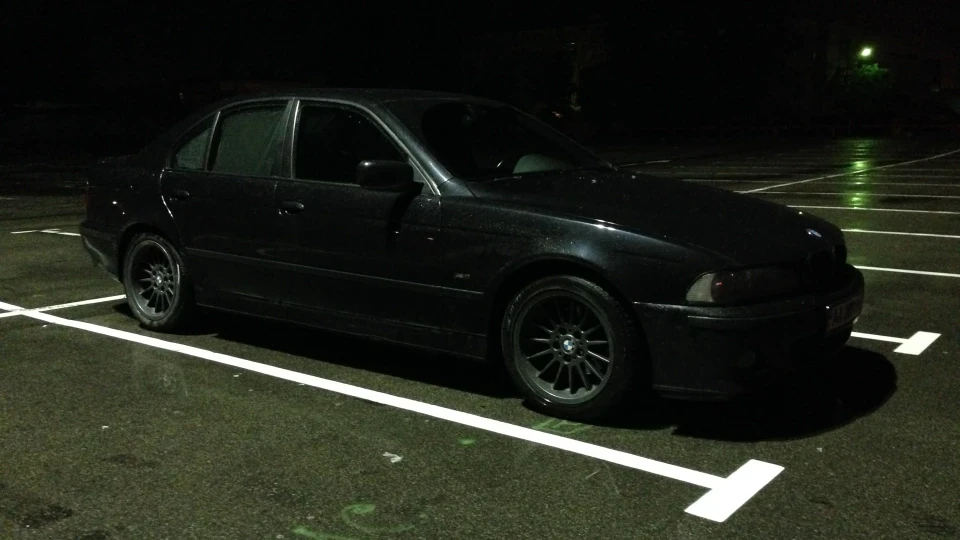 BMW 5 series GUN METAL 2