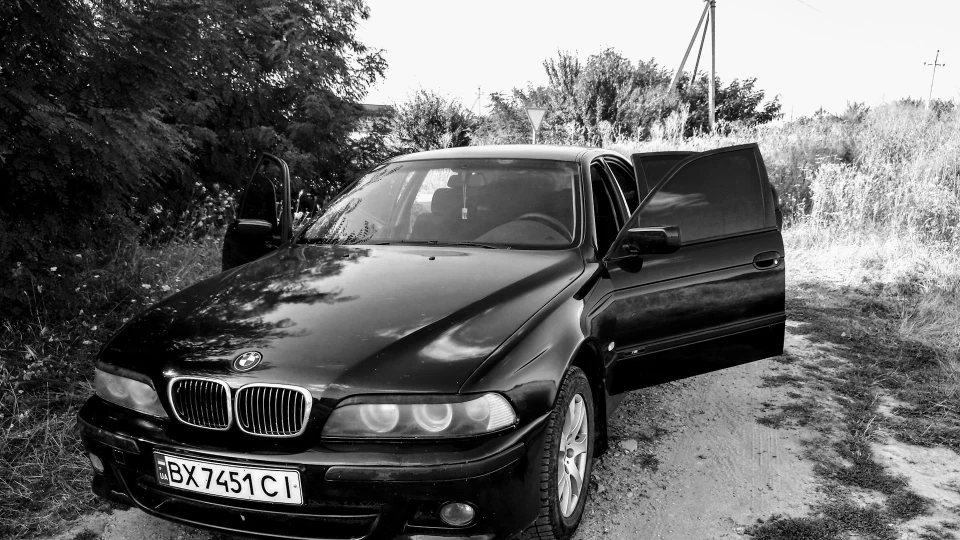BMW 5 series І битий і фарбований