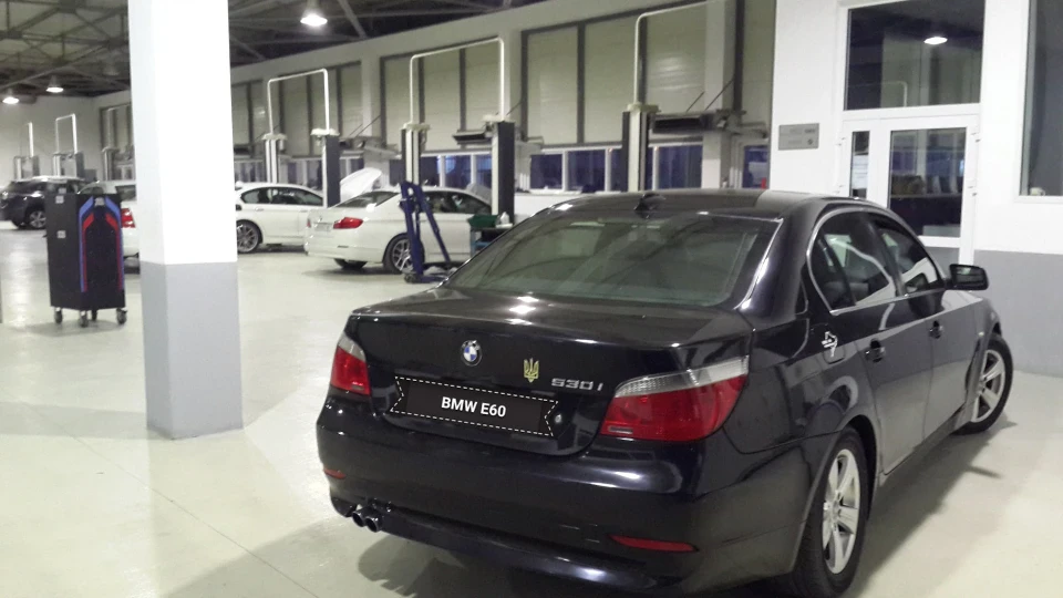 BMW 5 series ЯПОНСЬКИЙ САПФІР 5