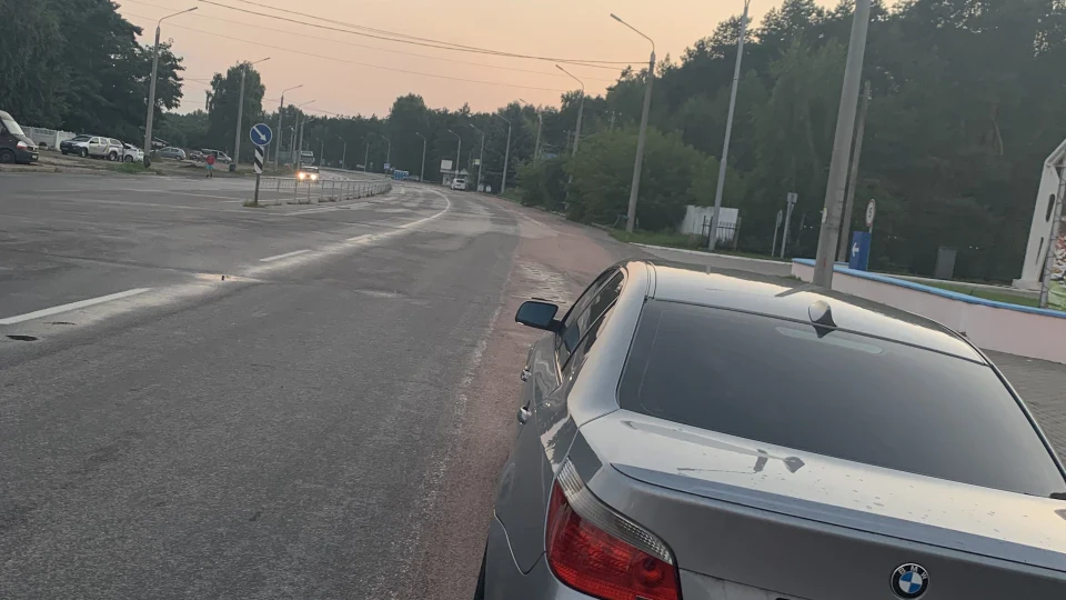 BMW 5 series Італійська дівчинка 4
