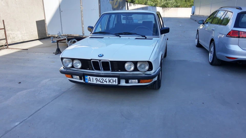 BMW 5 series Конструктор 3