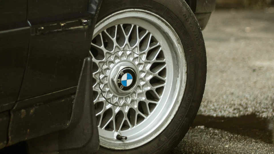 BMW 5 series Лазуріт 5