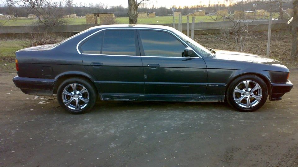 BMW 5 series M50B20