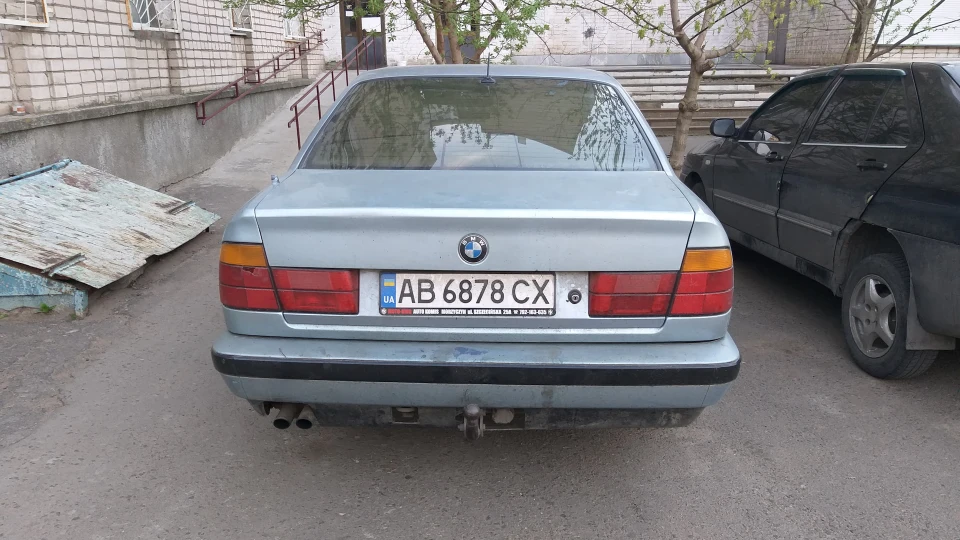 BMW 5 series M50B25 напівруп 3