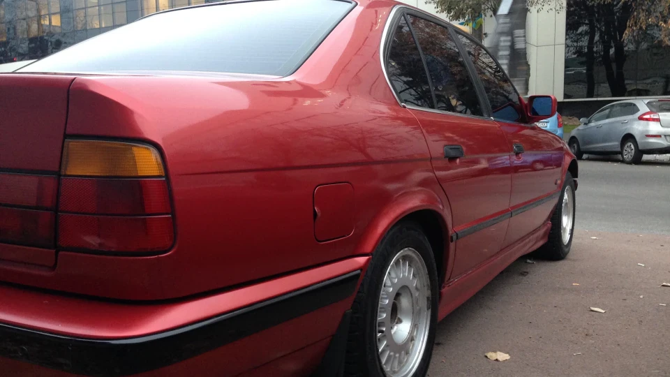 BMW 5 series M50b25 5