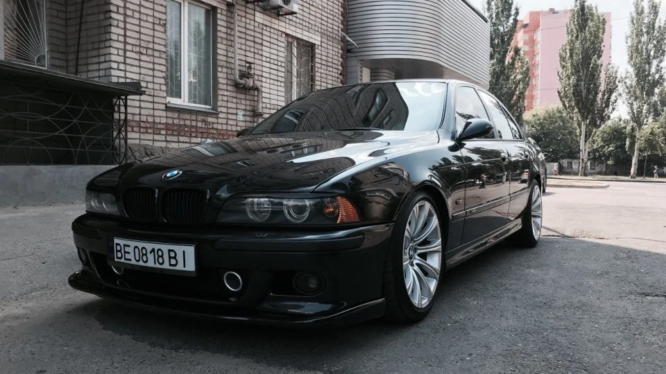BMW 5 series m50b30 2