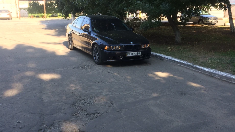 BMW 5 series m50b30 4