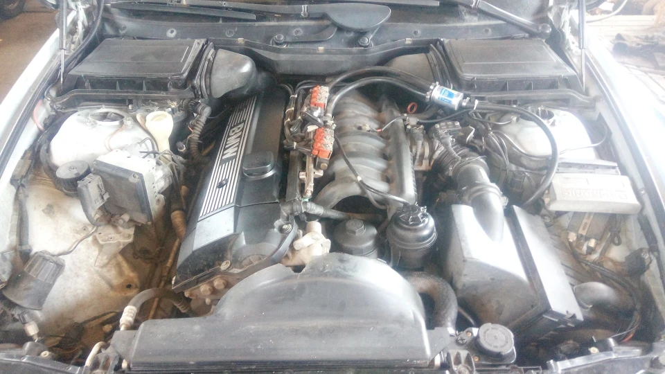 BMW 5 series м52 2