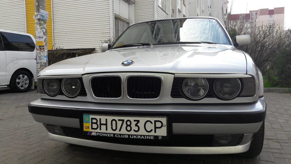 BMW 5 series M52B28 3