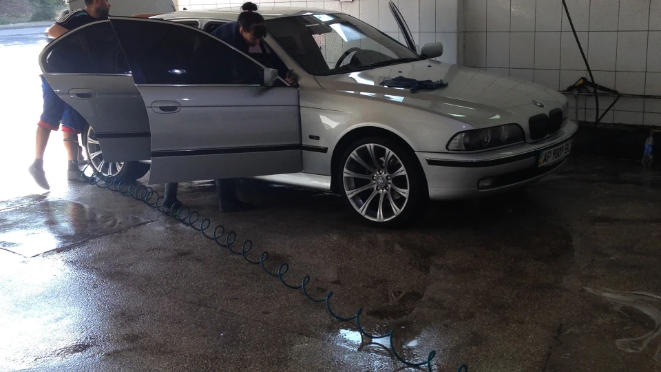 BMW 5 series м52тu20 4