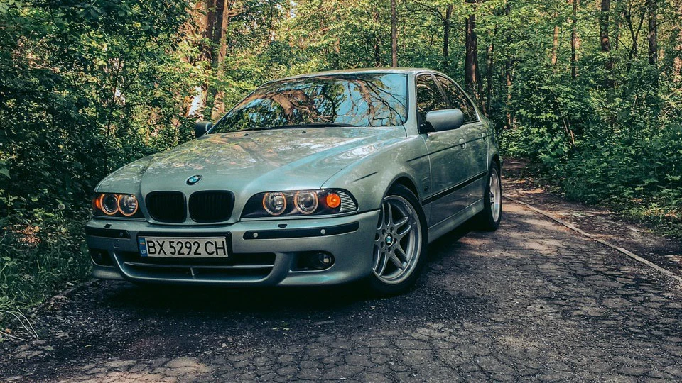BMW 5 series M54B25 3