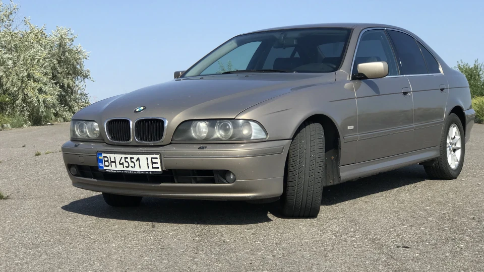 BMW 5 series M54b25 3