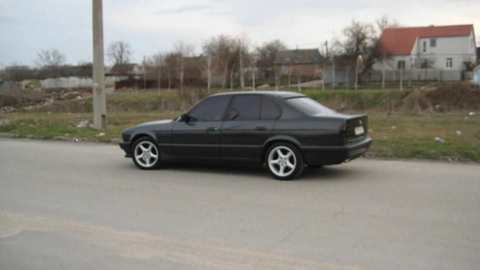 BMW 5 series M60 B30 4