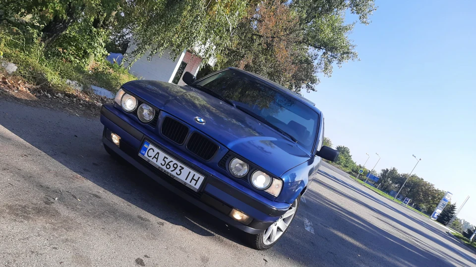 BMW 5 series м60б30 2