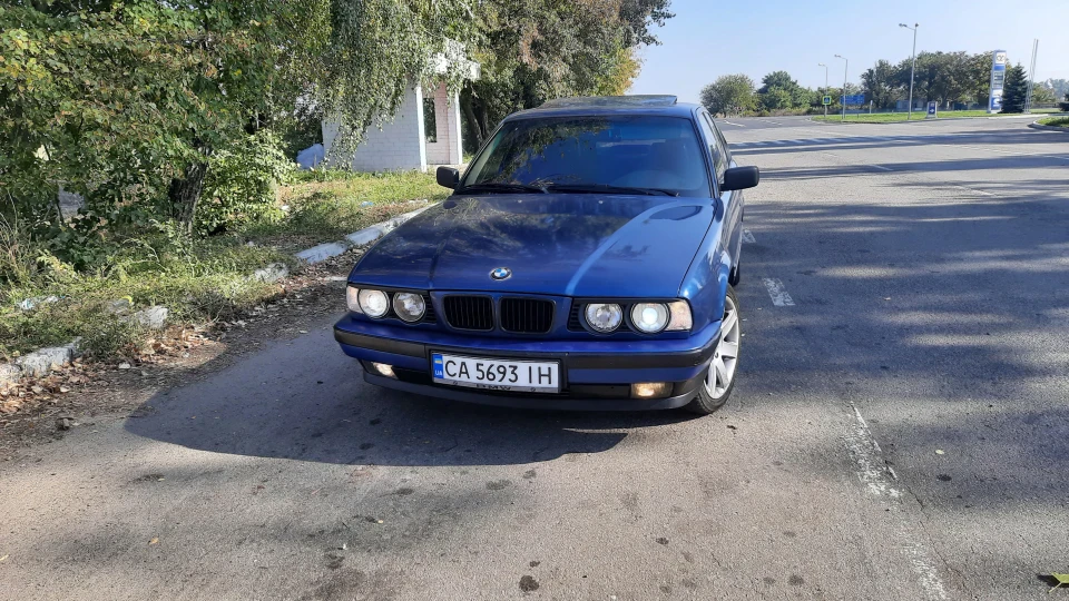 BMW 5 series м60б30 3