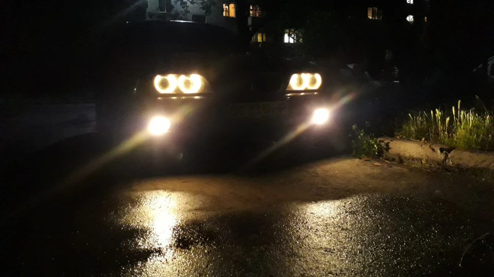 BMW 5 series Маленький літак