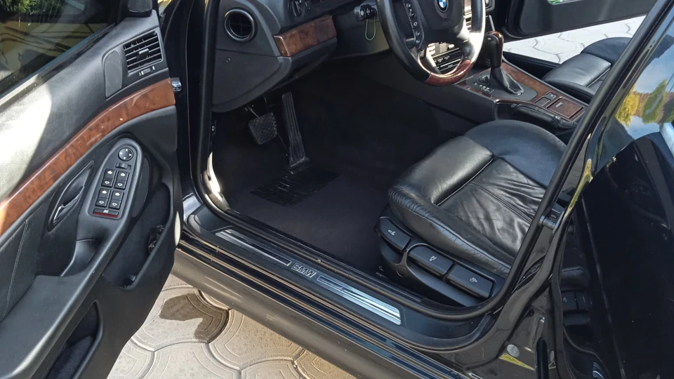 BMW 5 series Міг29 2