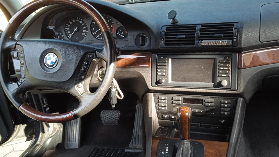 BMW 5 series Міг29 3