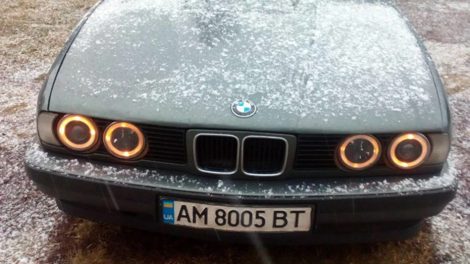 BMW 5 series Мокрий асфальт, 2.5 4