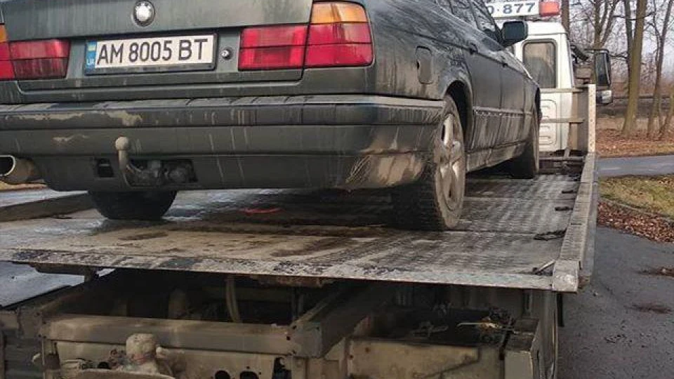 BMW 5 series Мокрий асфальт, 2.5 5