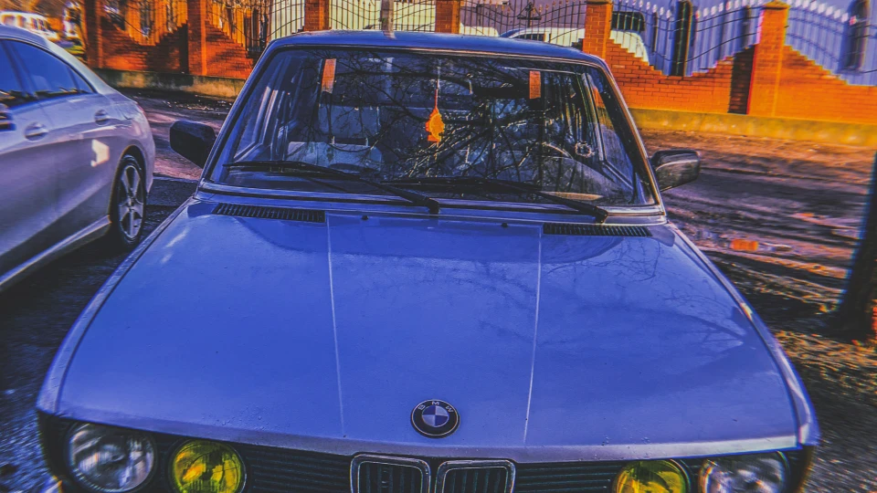 BMW 5 series Originals shark