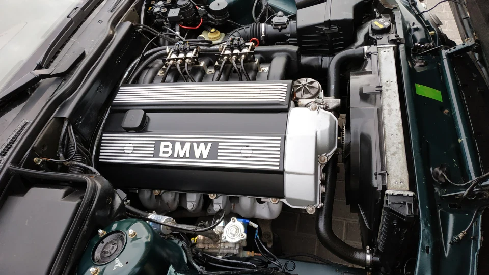 BMW 5 series Oxford Green LSD 4