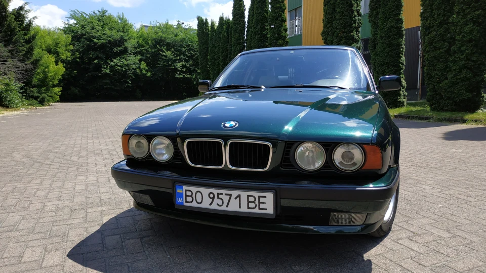 BMW 5 series Oxford Green LSD 5