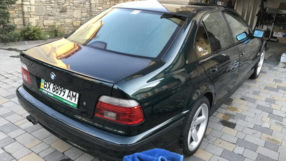 BMW 5 series Oxfordgruen Metallic 525 5