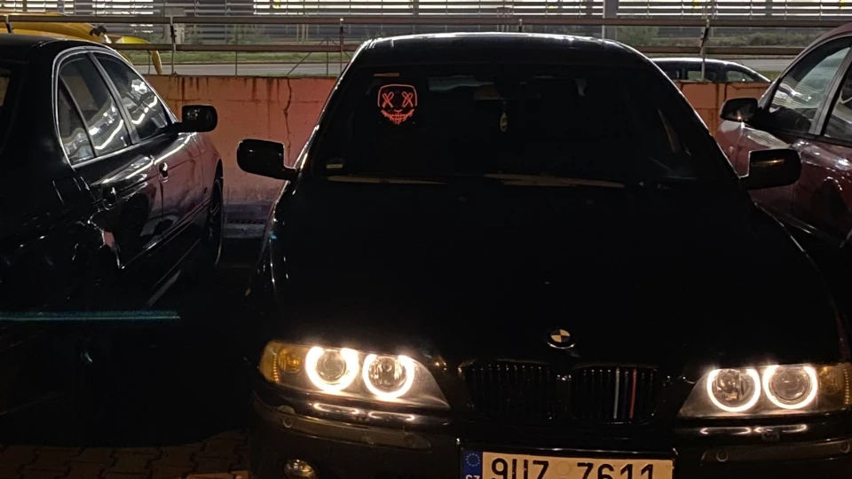 BMW 5 series Panther 4