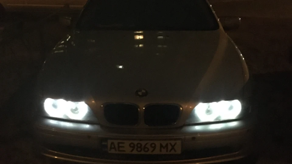 BMW 5 series Пепелац 2