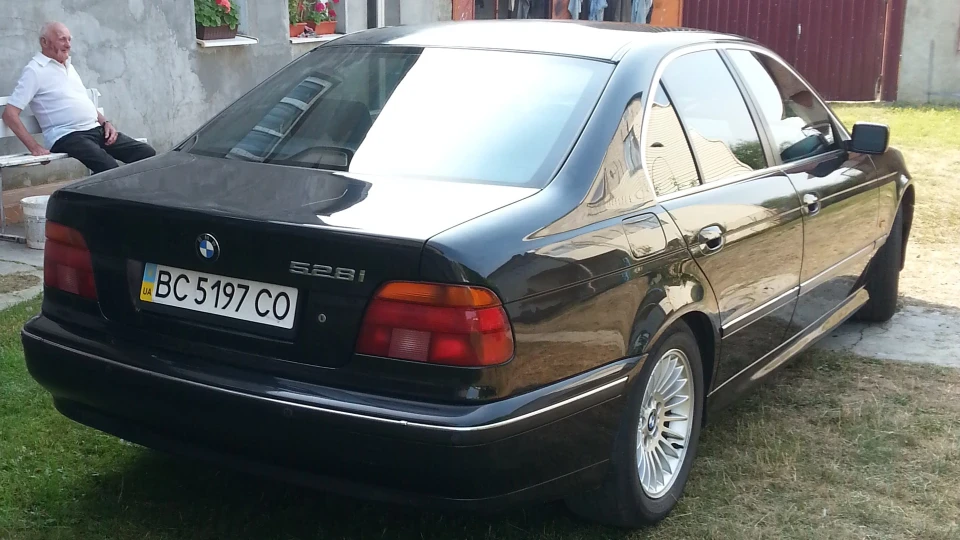 BMW 5 series pleasure generator 2