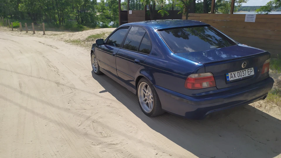 BMW 5 series Підлога ///Мки 3