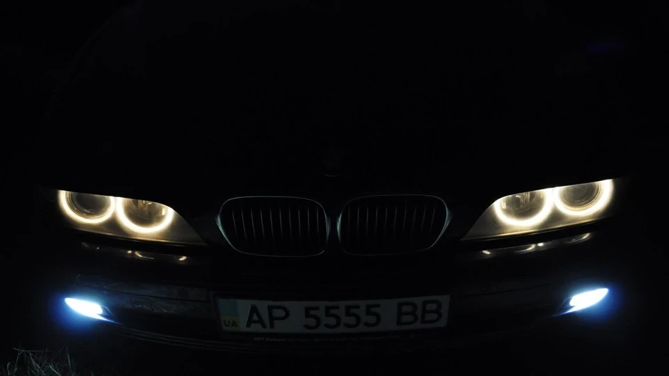 BMW 5 series Power Beauty Soul 2