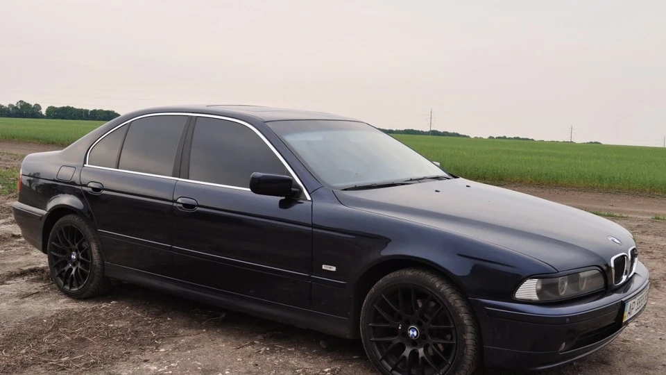 BMW 5 series Power Beauty Soul 5