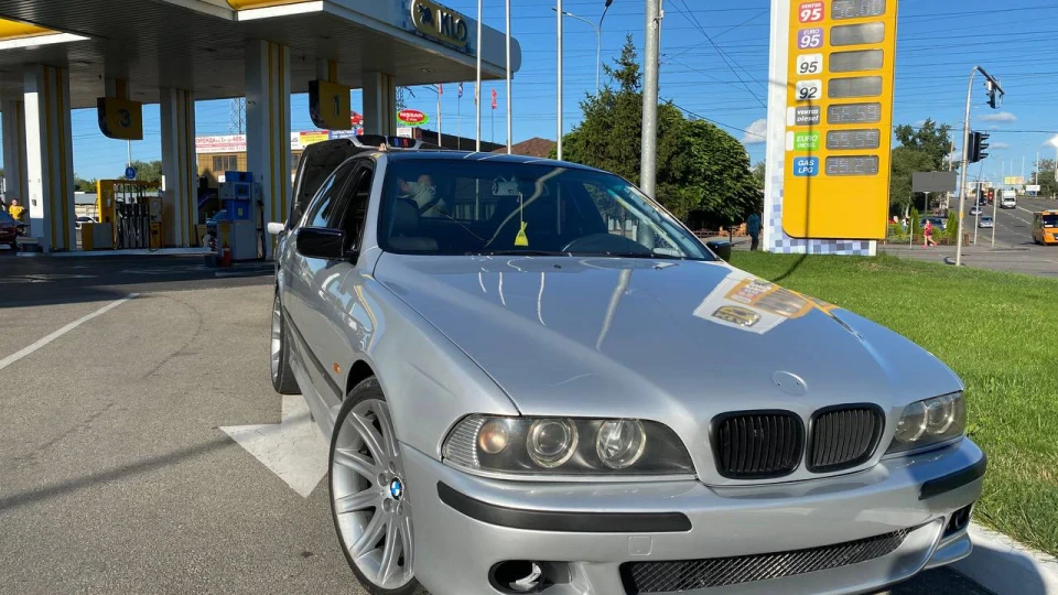BMW 5 series Reincarnation 4