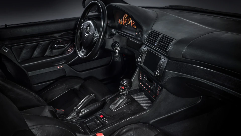 BMW 5 series SATAN тепер 4.4 5