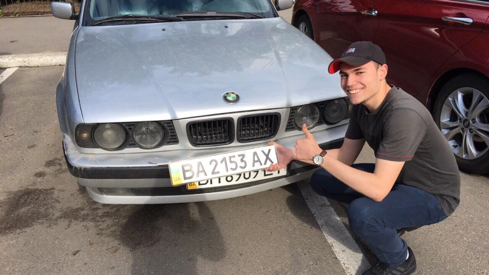 BMW 5 series Сірий металік 3.0 акп 5