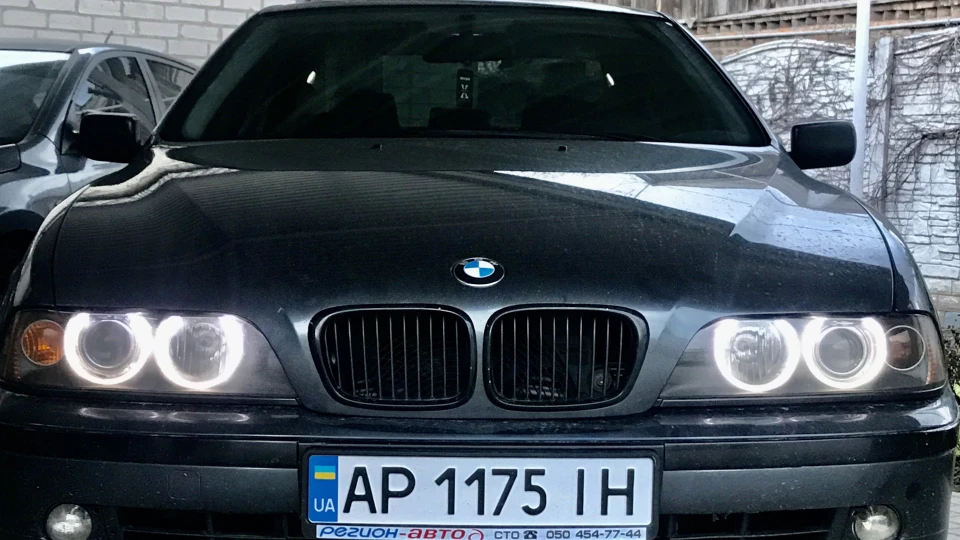 BMW 5 series Сірий Vовк 2