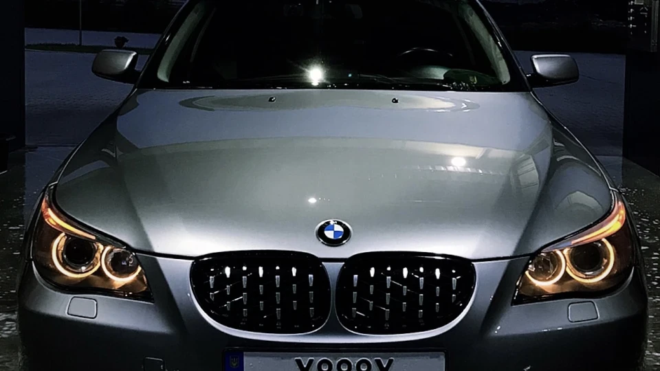BMW 5 series Silver 3.0d