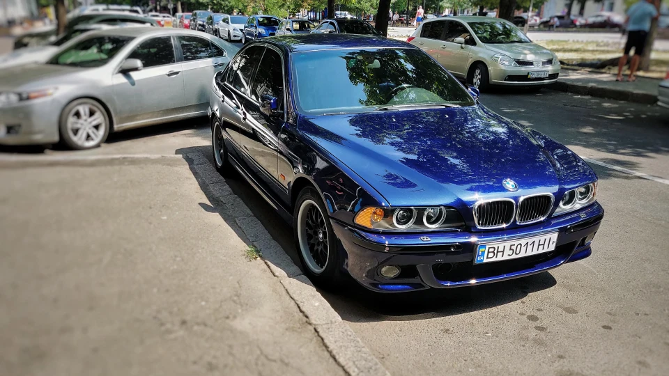 BMW 5 series Синя блискавка 2