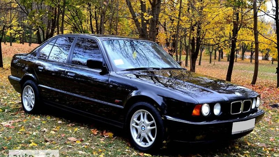BMW 5 series Street Fighter 2