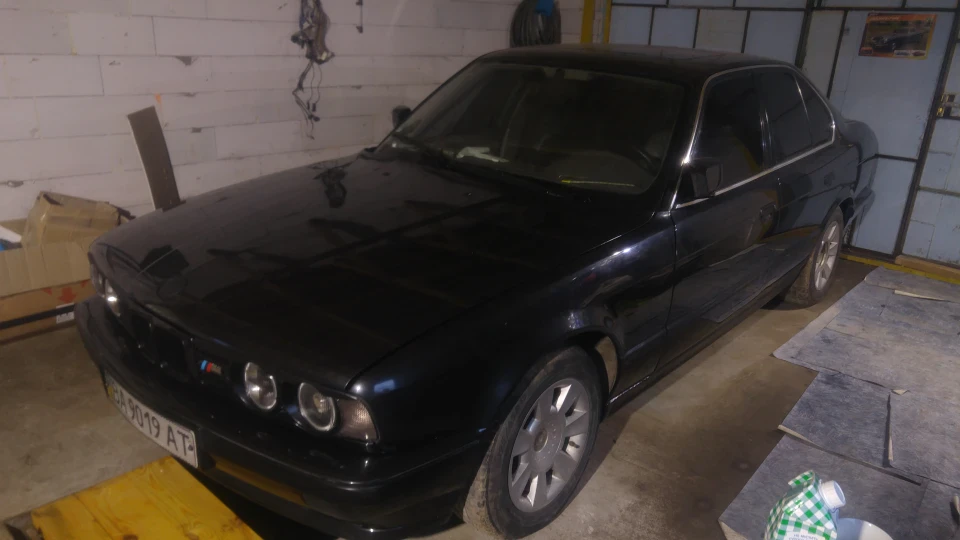 BMW 5 series VULKANGRAU - вже ні... 5
