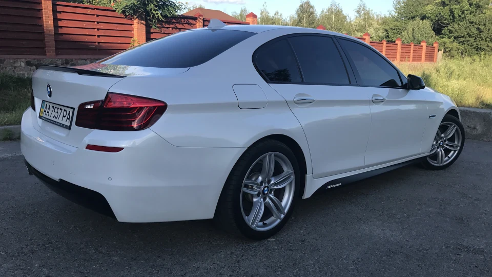BMW 5 series Перлина 3