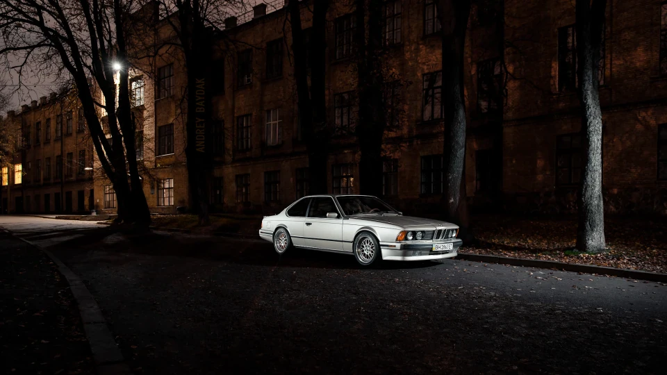 BMW 6 series 635CSi 4