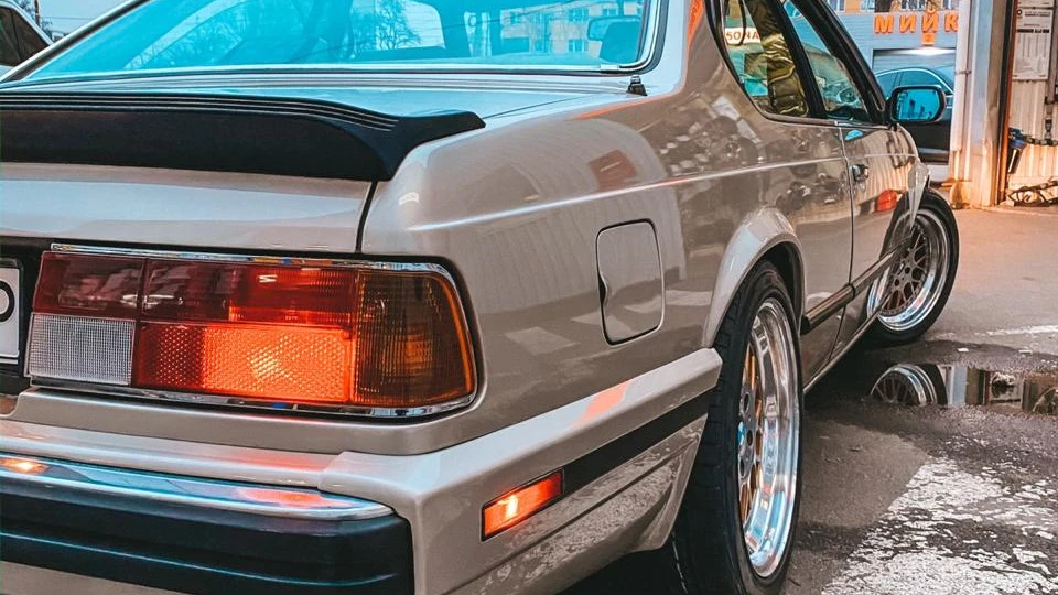 BMW 6 series 635csi 3