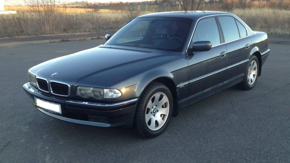 BMW 7 series 5