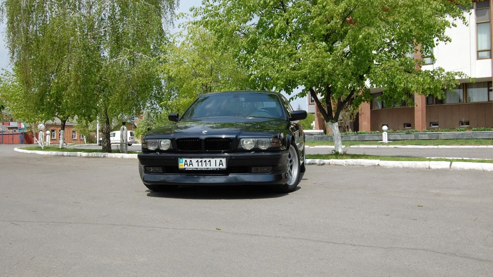 BMW 7 series 3