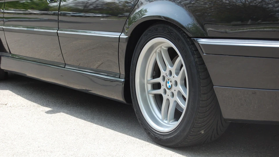 BMW 7 series 5