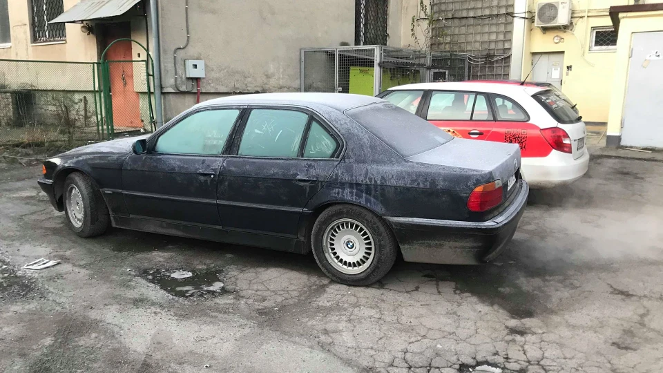 BMW 7 series 3