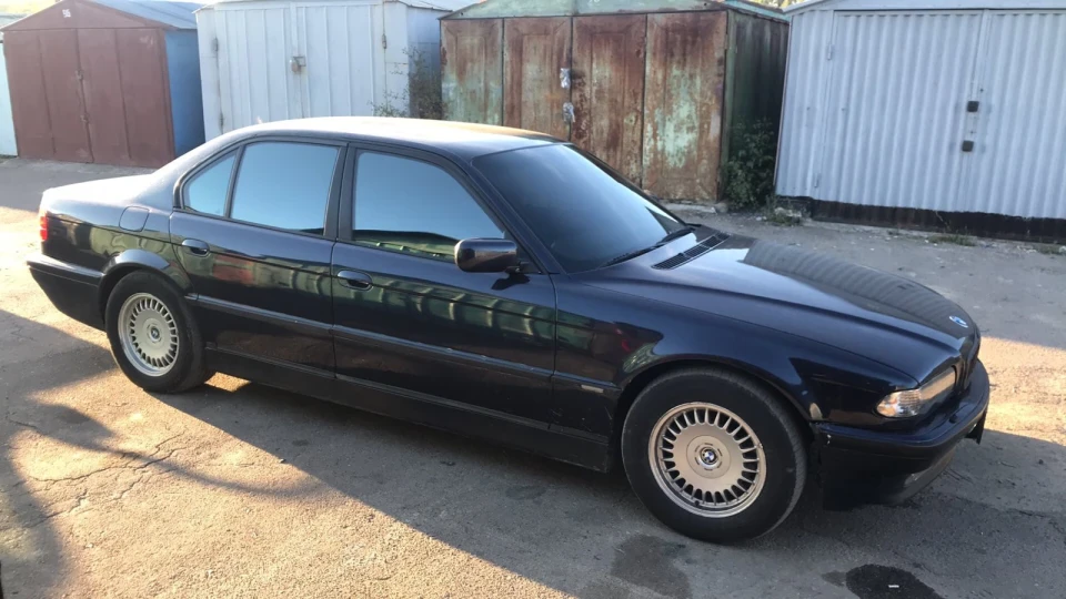 BMW 7 series 4